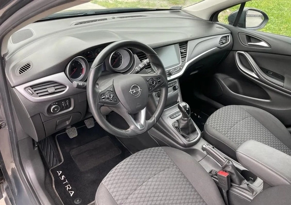 Opel Astra cena 43900 przebieg: 72000, rok produkcji 2016 z Kościan małe 254